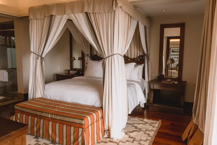 Four Seasons Serengeti Lodge